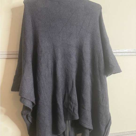 DKNY Charcoal Poncho with Zipper - Picture 9 of 12